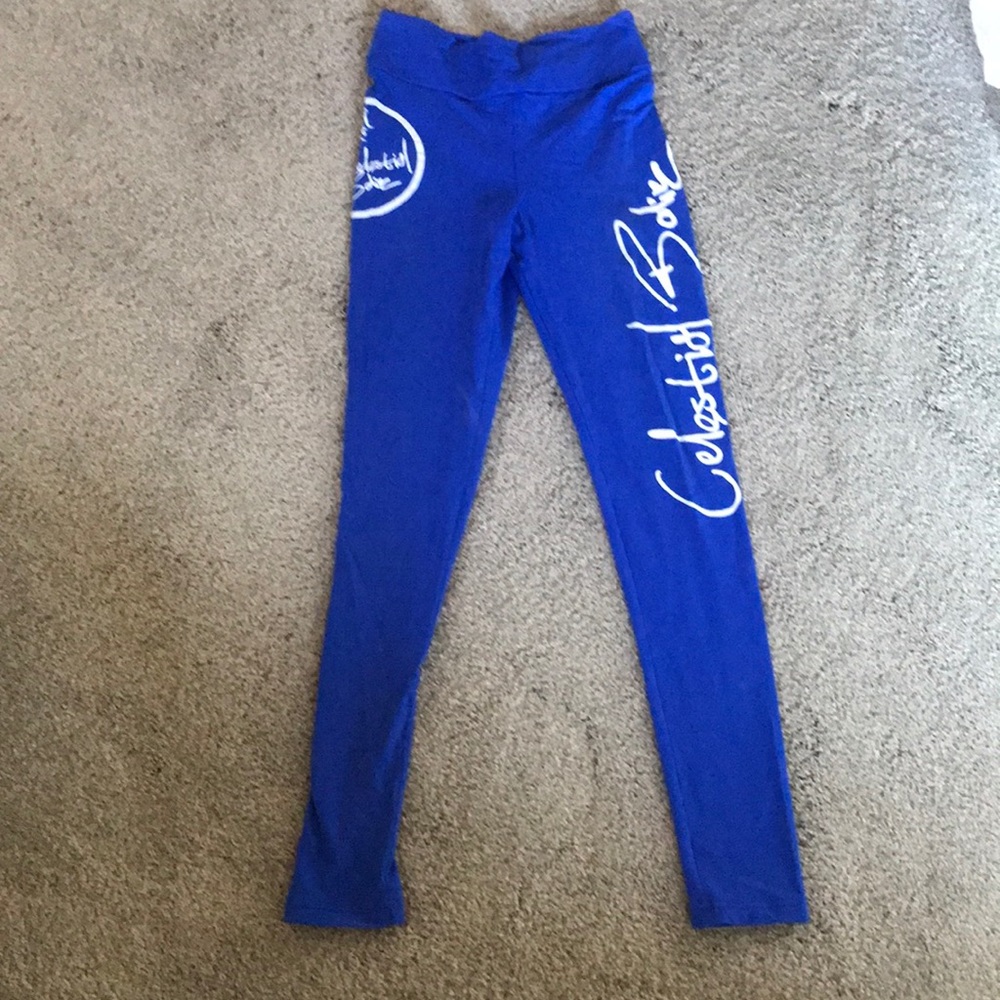 Celestial Bodiez scrunch butt leggings